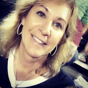 Meet your Posher, Anne